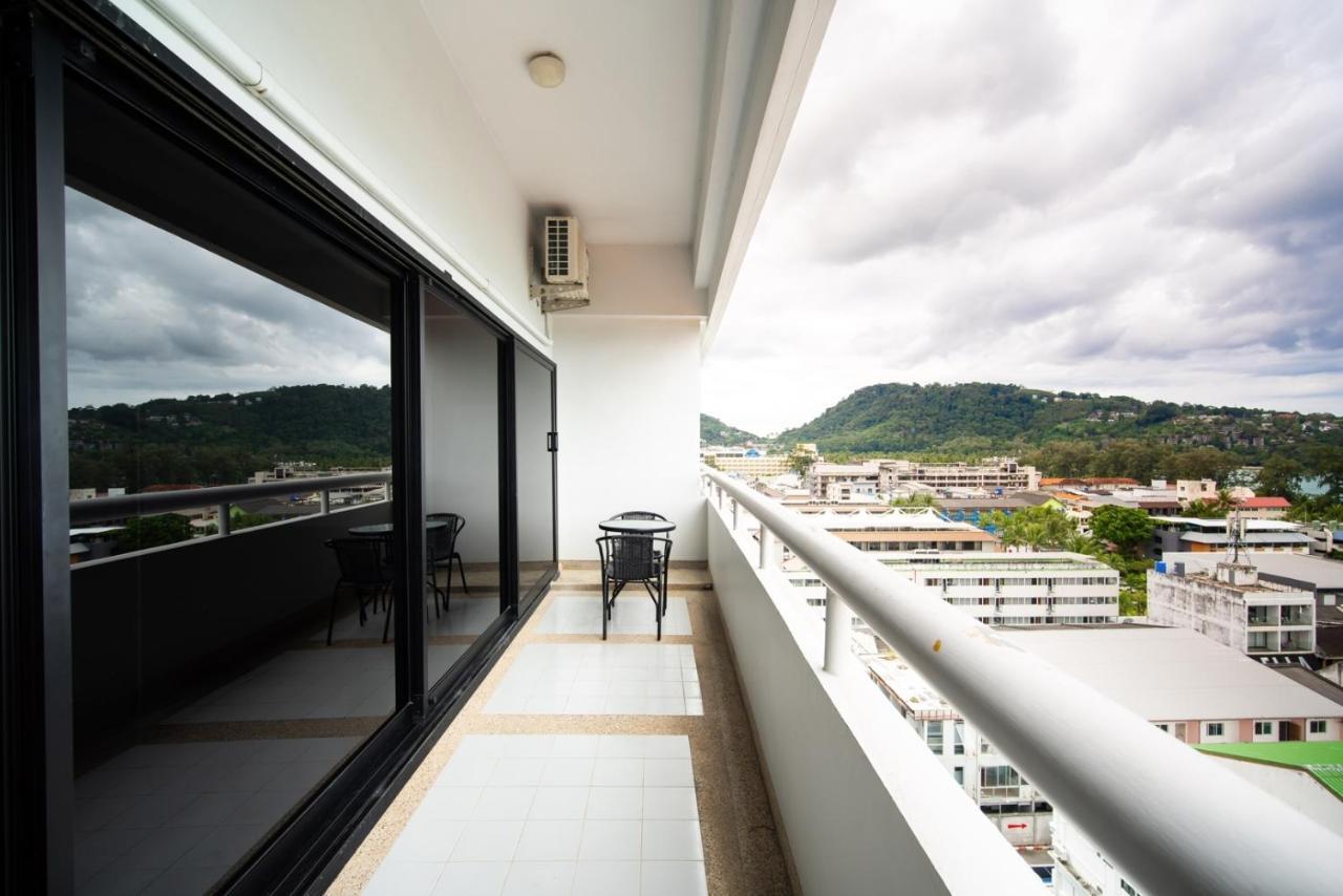 Patong Tower Beach Apartment By Seesea Exteriör bild