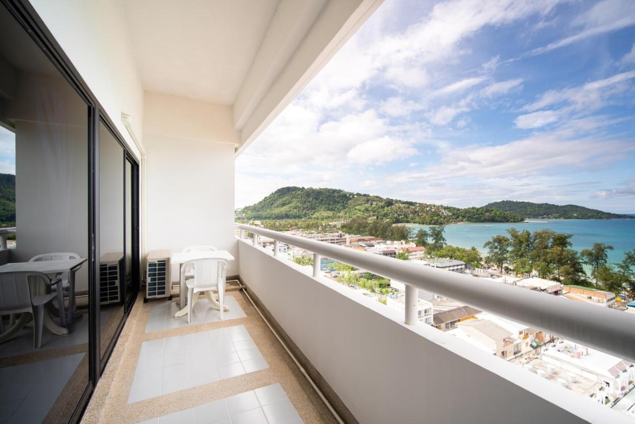 Patong Tower Beach Apartment By Seesea Exteriör bild